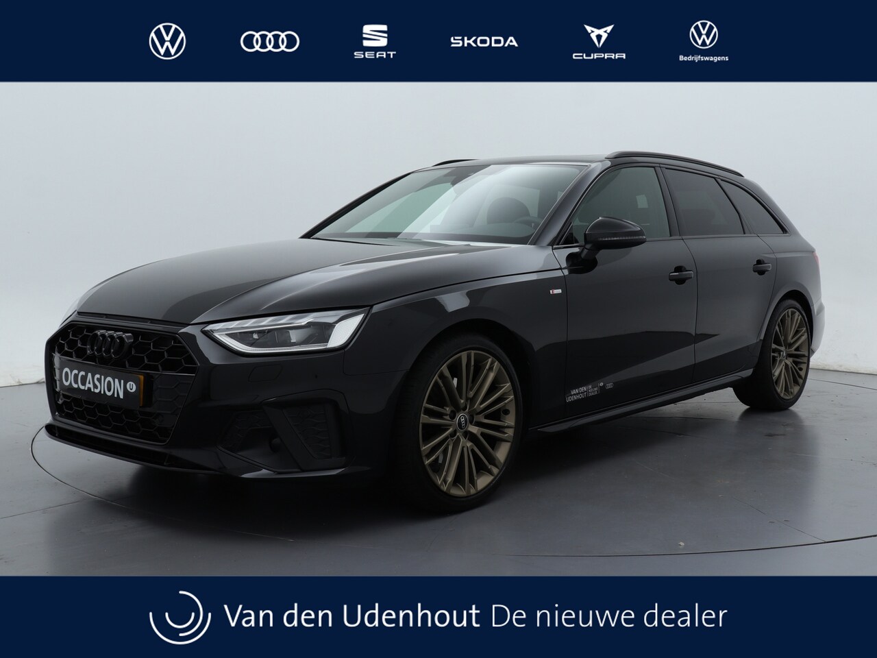 Audi A4 Avant - 35 TFSI S Edition Competition | Panodak | Stoelverwarming | Camera | PDC V+A | 19 " LMV | - AutoWereld.nl