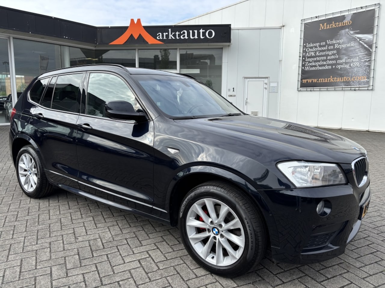 BMW X3 - xDrive20i High Exec. M-Pakket PDC Bluetooth Navi Cruise - AutoWereld.nl