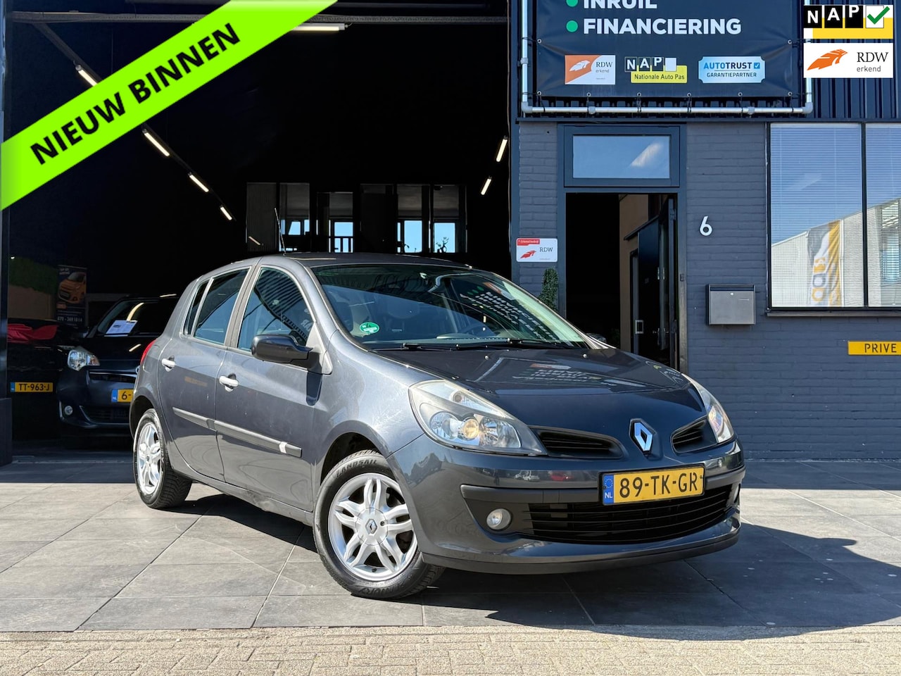 Renault Clio - 1.4-16V Exception|APK|NAP|Airco|Cruise|5DR - AutoWereld.nl