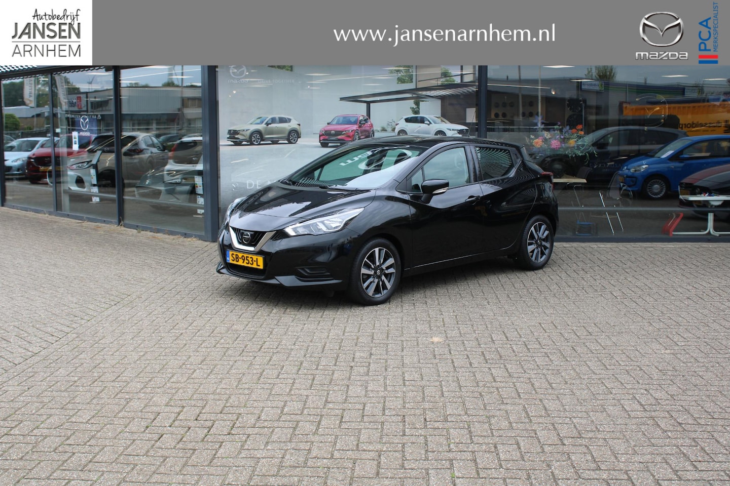 Nissan Micra - 0.9 IG-T Acenta Trekhaak, Bose, Cruise, Navi, Bluetooth, Airco, PDC, Camera, LMV 16 Inch - AutoWereld.nl