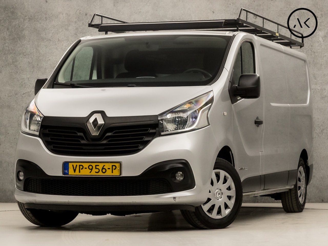 Renault Trafic - 1.6 dCi T29 L2H1 DC Comfort Energy (NAVIGATIE, AIRCO, IMPERIAAL, PARKEERSENSOREN, TREKHAAK - AutoWereld.nl