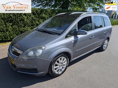 Opel Zafira - 1.8 Executive 7 persoons panoramadak