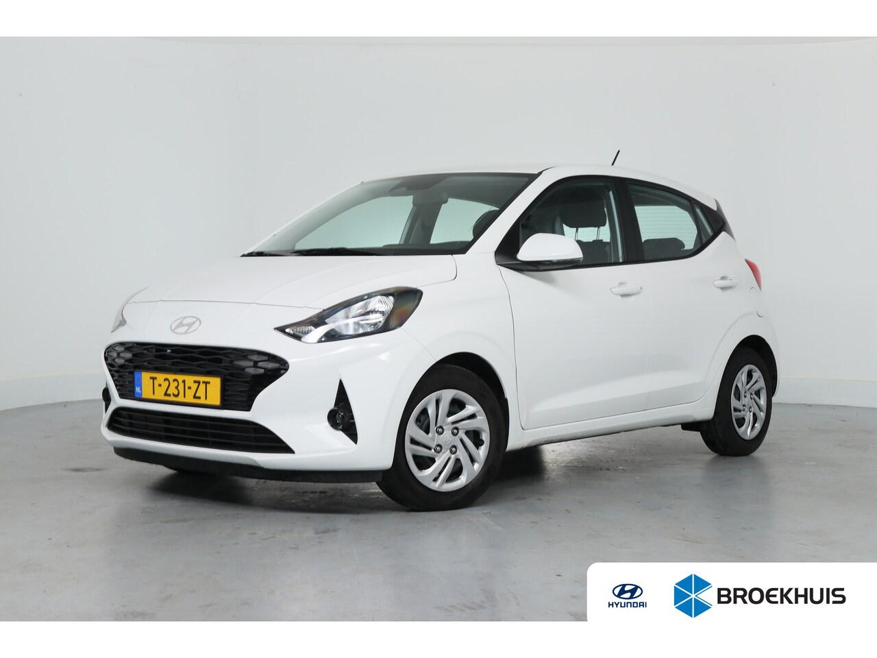 Hyundai i10 - Hyundai 1.0 Comfort | Apple Carplay & Android Auto | Airco | Cruise Control | Rijstrooksen - AutoWereld.nl