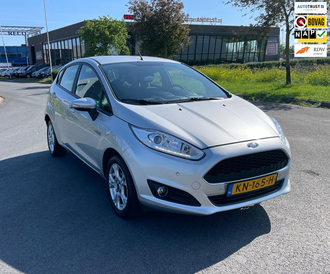 Ford Fiesta - 1.0 Style Ultimate 1.0 Style Ultimate, 5drs, Airco, Pdc, Cruise, Navi, Geen import, Nap, Mooie kmstand! - AutoWereld.nl