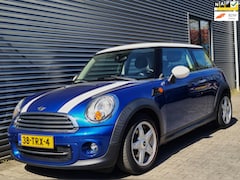 MINI Cooper - 1.6 Business Line 04-2012 Blauw Metallic 127dkm NAP