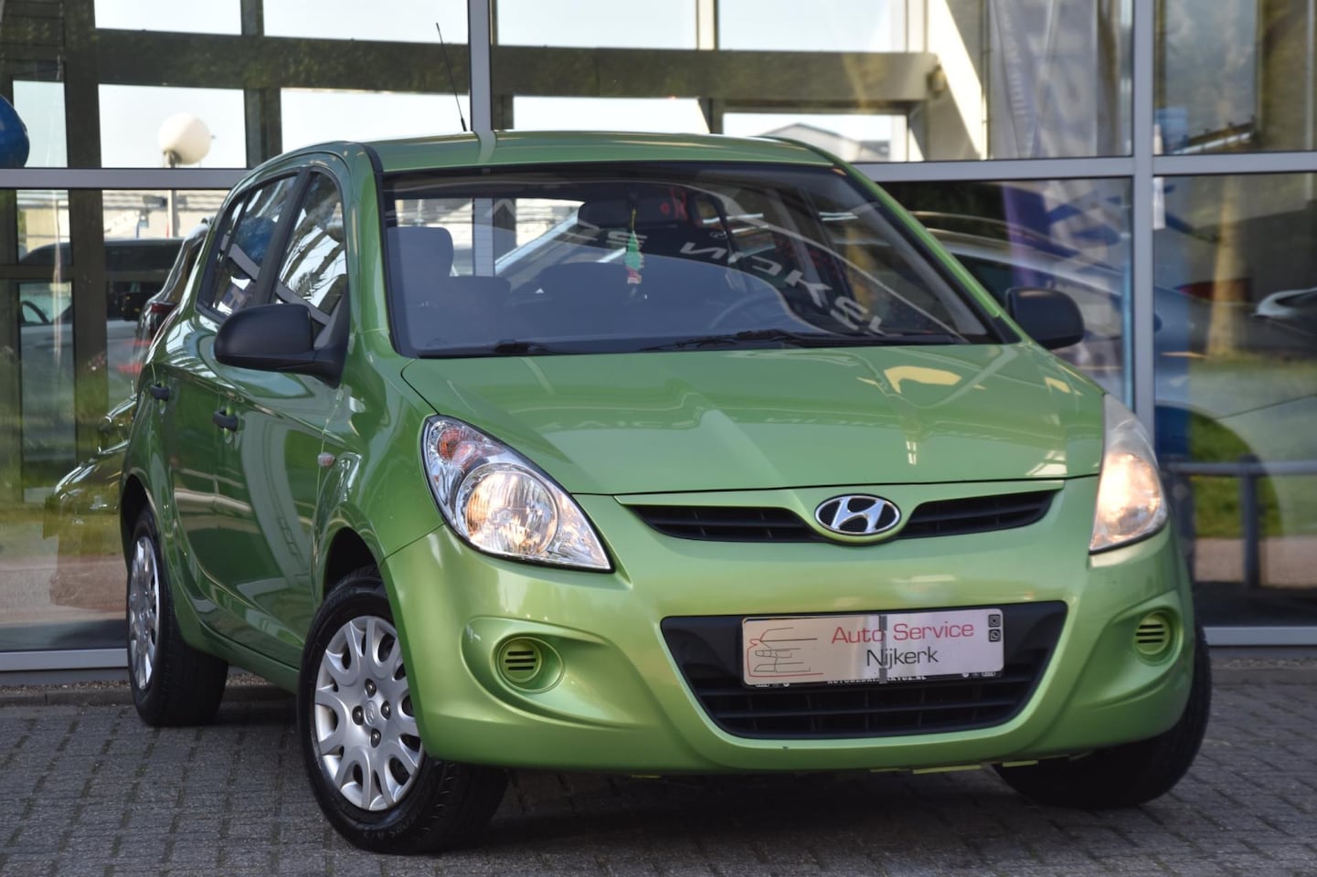 Hyundai i20 - 1.2i Business Edition Nav. Dab 5Drs. Nette Auto - AutoWereld.nl