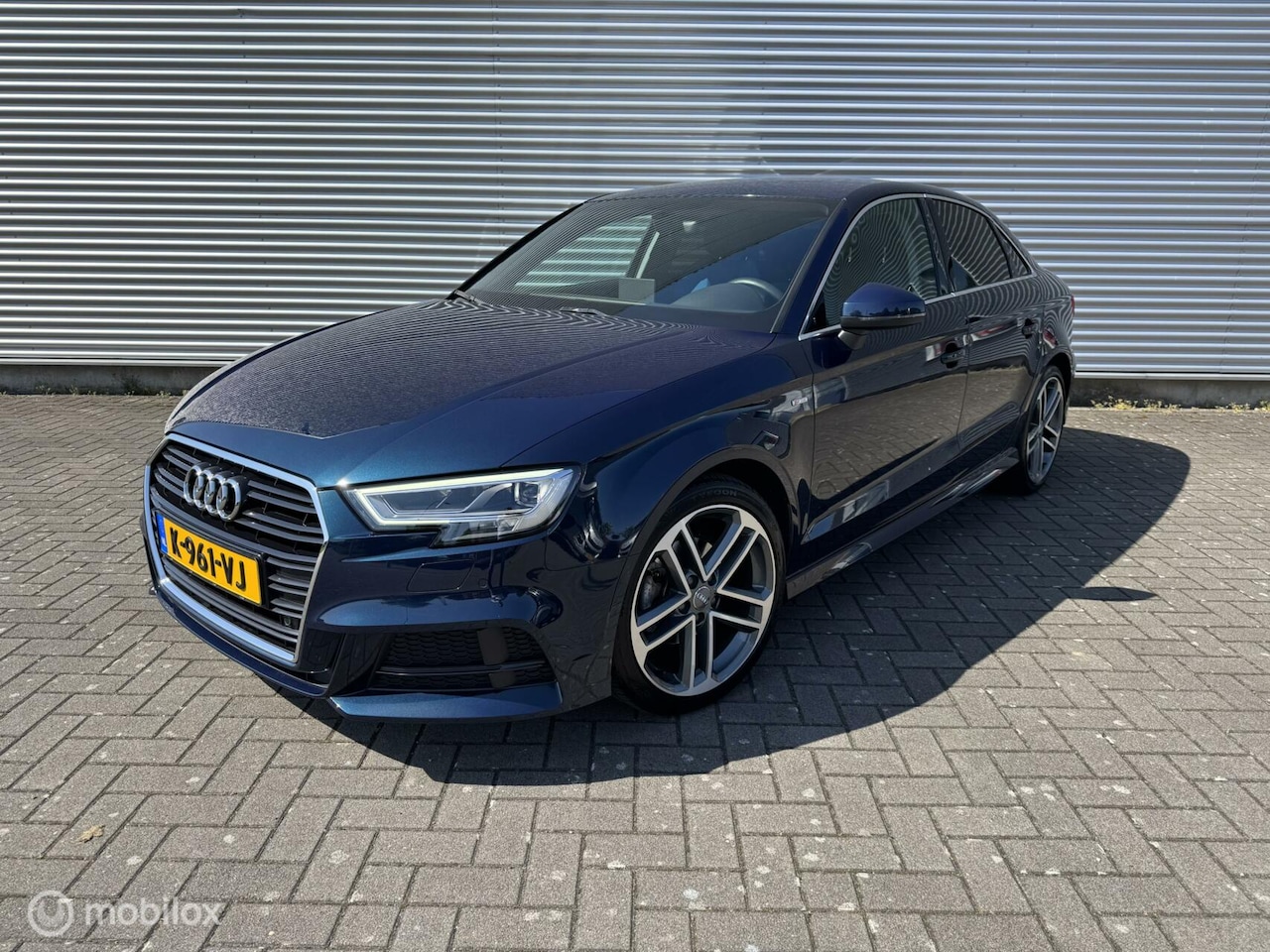 Audi A3 Limousine - 30 TFSI Advance Sport | Stoelverwarming | - AutoWereld.nl