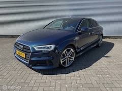 Audi A3 Limousine - 30 TFSI Advance Sport | Stoelverwarming |
