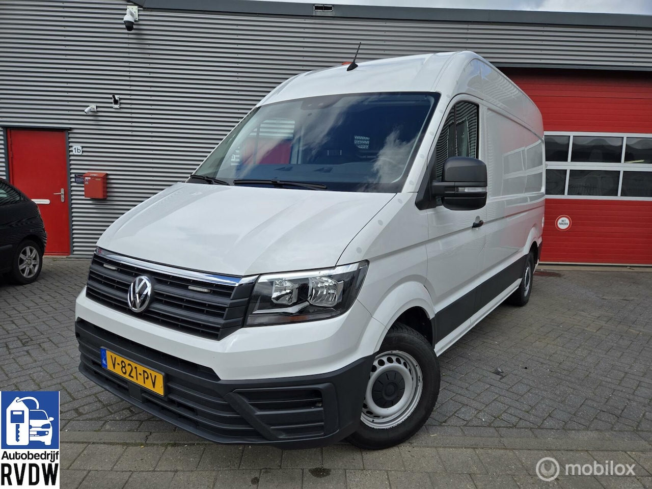 Volkswagen Crafter - Bestel 35 2.0 TDI L3H3 MET WERKPLAATS - AutoWereld.nl