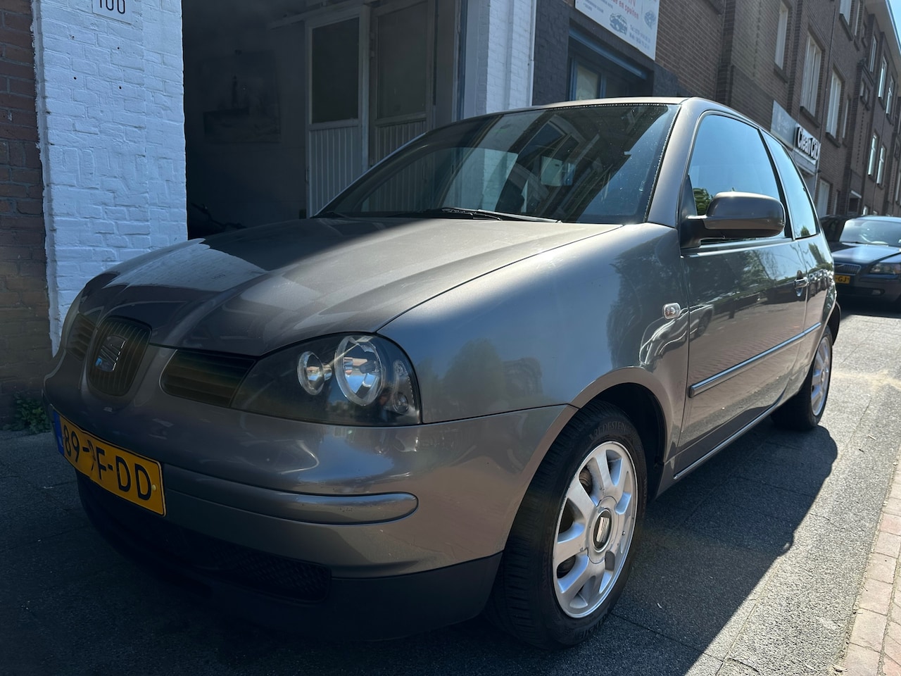 Seat Arosa - 1.4i Stella AUTOMAAT Airco Nieuwe APK Dealer Onderhouden Zeer nette en goed rijdende auto - AutoWereld.nl