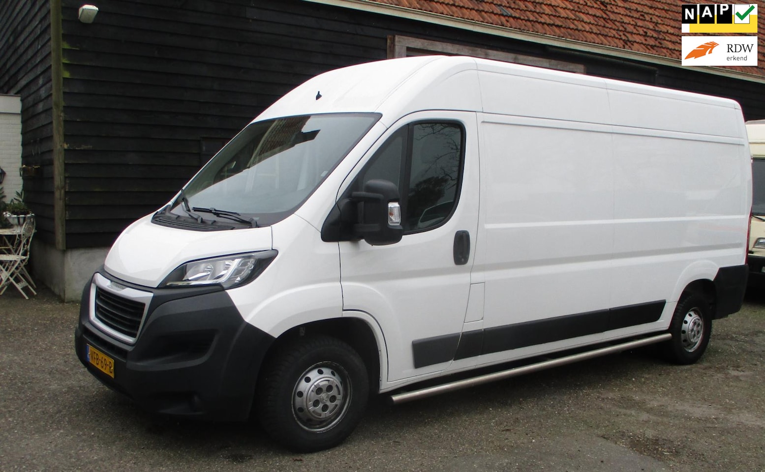 Peugeot Boxer - 2.2 BlueHDi 120 L3H2 Premium (MOTORPROBLEEM) 2020 - AutoWereld.nl