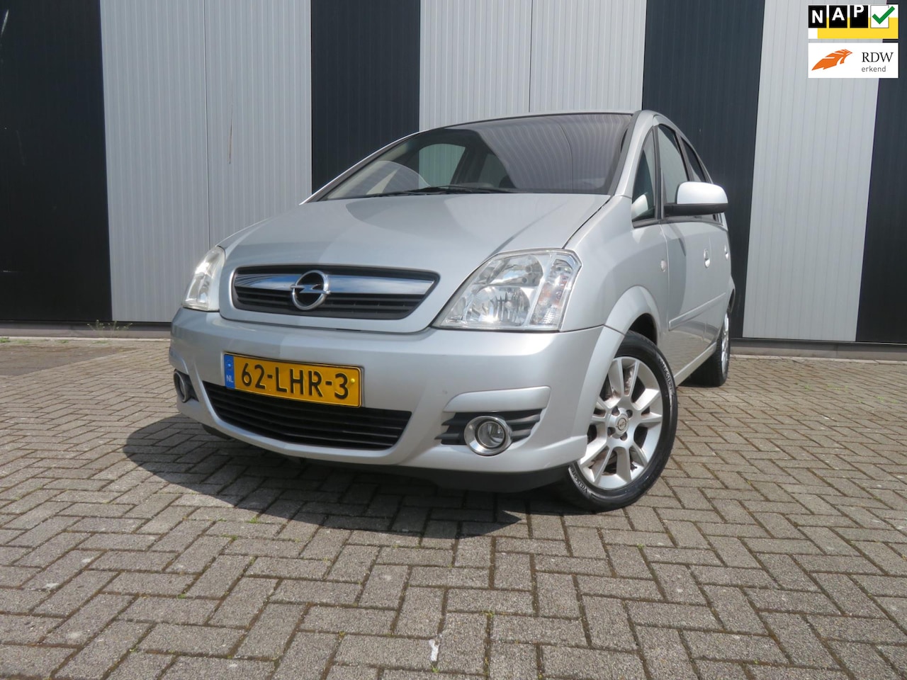 Opel Meriva - 1.6-16V Cosmo 1.6-16V Cosmo - AutoWereld.nl