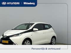 Toyota Aygo - 1.0 VVT-i x-play | Bluetooth | Camera | Airco |