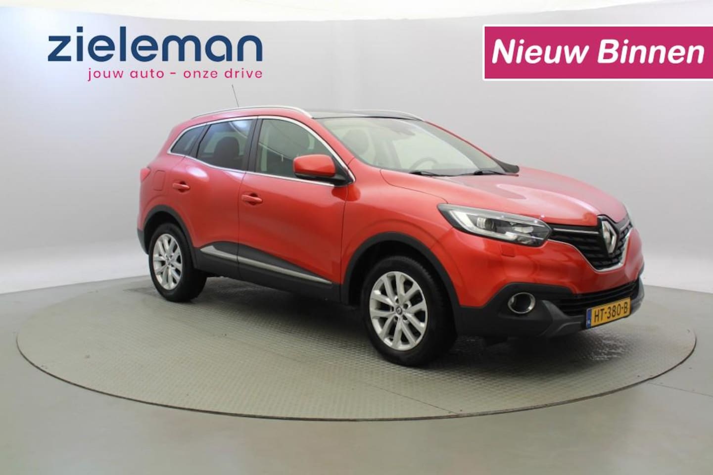 Renault Kadjar - 1.2 TCe Intens - Navi, Panorama, Stoelverw. - AutoWereld.nl