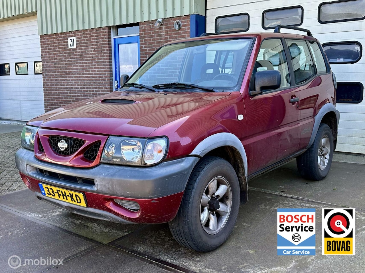 Nissan Terrano - 2.4 Comfort 4x4 2800KG trekgewicht! - AutoWereld.nl