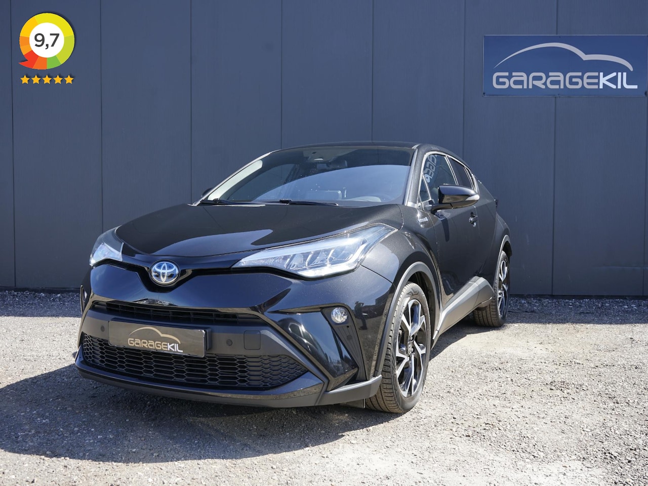 Toyota C-HR - 1.8 Hybrid Team D Dealeronderh. / DAB radio / LED / Achteruitrijcamera / PDC voor en achte - AutoWereld.nl
