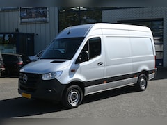 Mercedes-Benz Sprinter - 317 CDI L2H2 RWD MBUX met 360 graden camera en parkeersensoren, Geveerde stoel, Etc