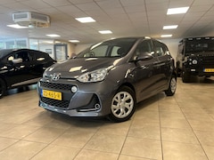 Hyundai i10 - 1.0i Comfort Navigatie, Airco, Cruise control. Prijs is rijklaar incl. Nieuwe APK & Onderh