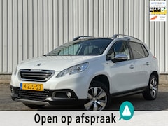 Peugeot 2008 - 1.2 PureTech Style 2e Eigenaar, Trekhaak, Navi, Pano, ClimateControl, CruiseControl, PDC,