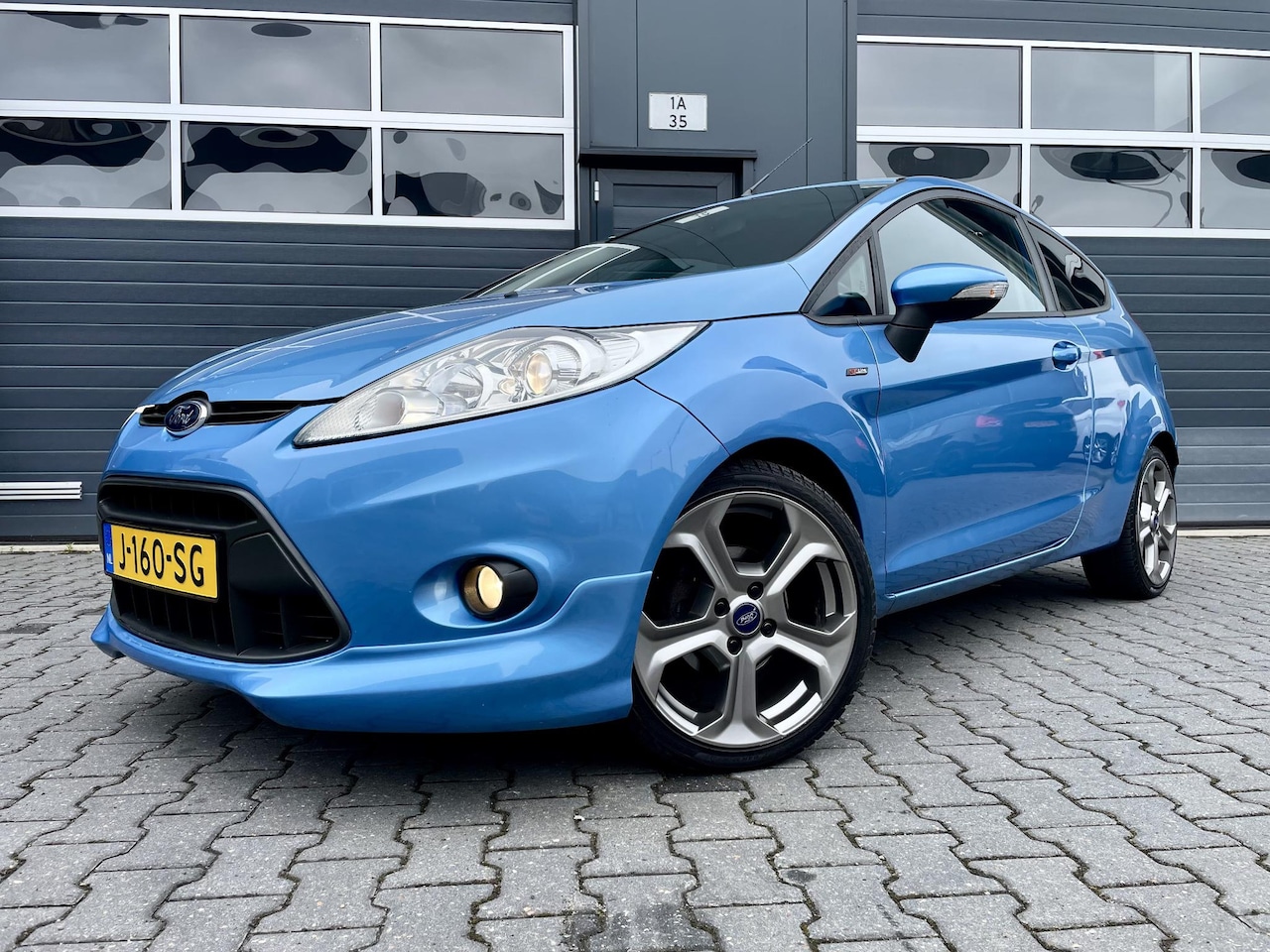 Ford Fiesta - 1.6 Sport *ST LINE*120PK*ECC*17”LMV - AutoWereld.nl