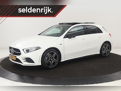 Mercedes-Benz A-klasse - 250e AMG | Panoramadak | Stoelverwarming | Carplay | Navigatie | Full LED | Half leder | S