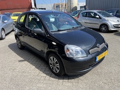 Toyota Yaris - 1.3-16V VVT-i Luna