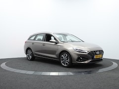 Hyundai i30 Wagon - 1.5 T-GDi MHEV Comfort Plus | Navigatie | Camera | Stoelverwarmi