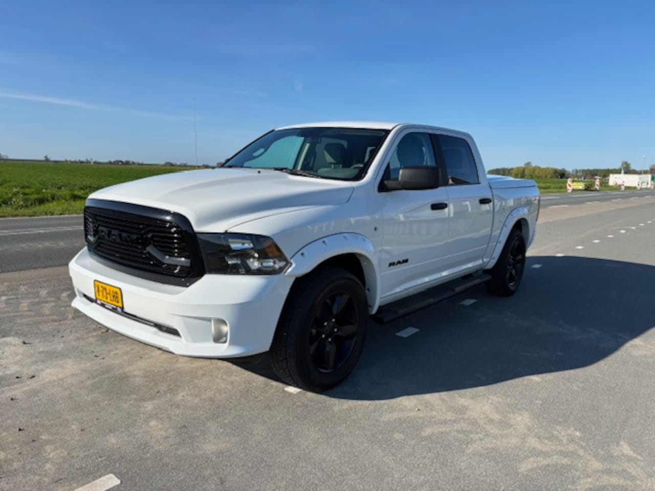 Dodge Ram 1500 - lpg zes personen uitvoering financiering v/a 350 p/m - AutoWereld.nl