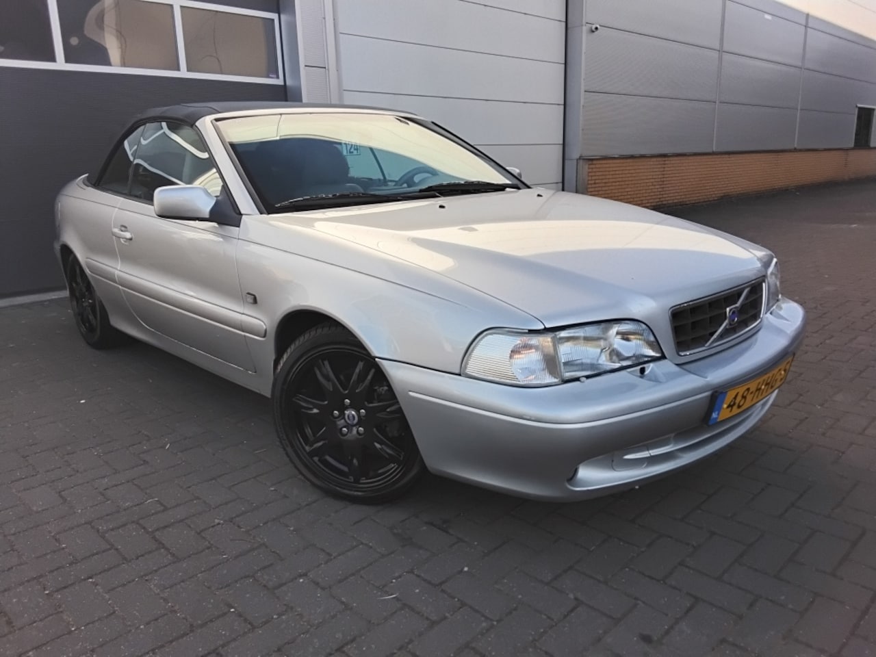 Volvo C70 Convertible - 2.4 T Luxury 2.4 T Luxury - AutoWereld.nl