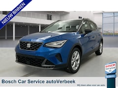 Seat Arona - 1.0 EcoTSI 116pk FR | Full LED | Keyless | ParkAssist + Camera | App-Connect | Armsteun vó
