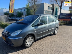 Citroën Xsara Picasso - 2.0i-16V Attraction - AUTOMAAT - AIRCO