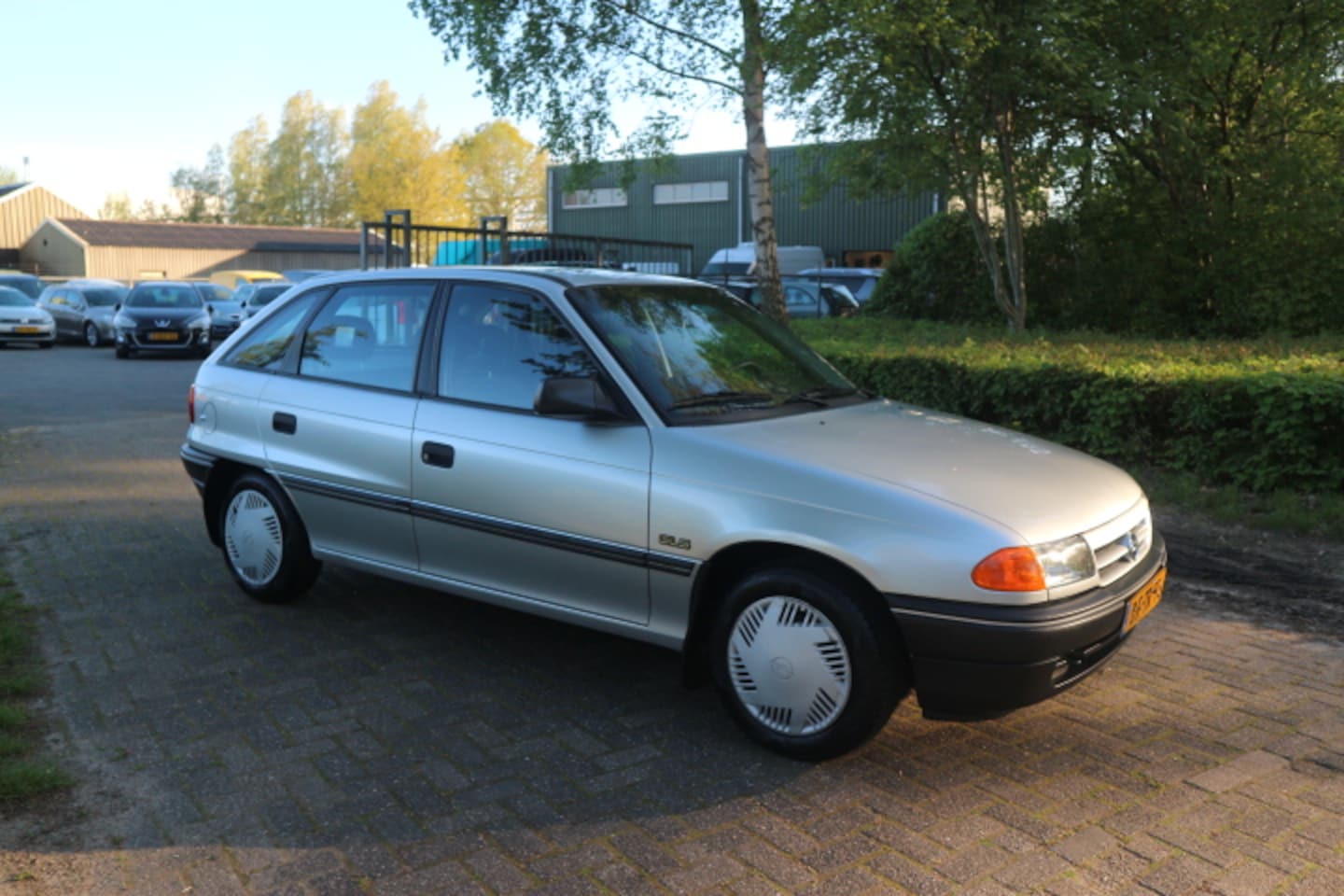 opel-astra-1-4i-gls-1-4i-gls.jpg