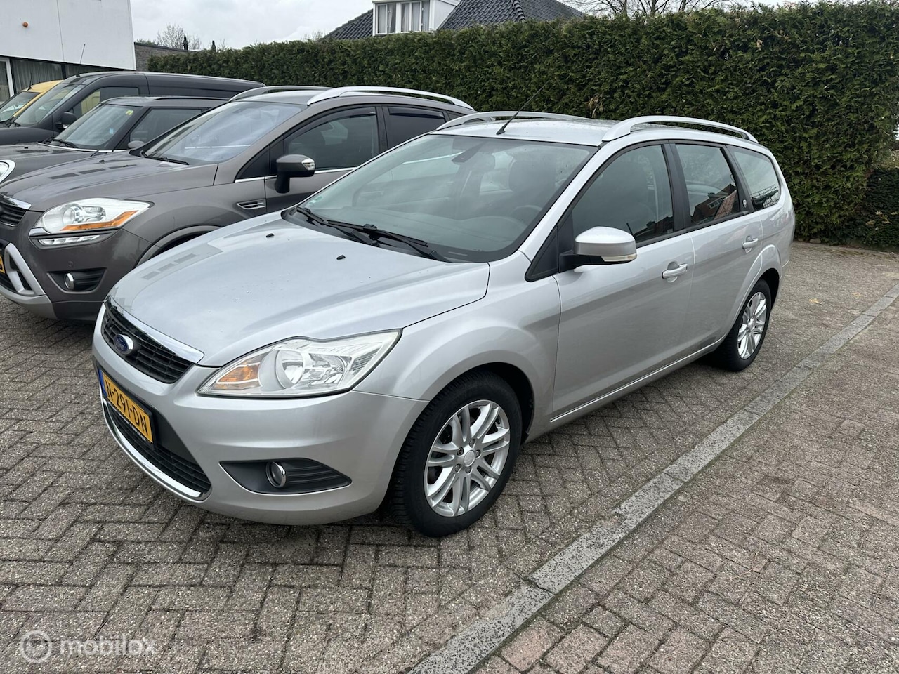 Ford Focus Wagon - 1.8 Titanium Flexi Fuel 1.8 Titanium Flexi Fuel - AutoWereld.nl
