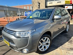 Mitsubishi Outlander - 2.0 PHEV Instyle
