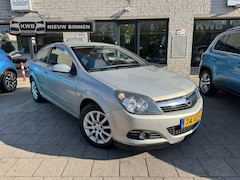 Opel Astra GTC - 1.6 Temptation 3Drs Airco Nieuwe apk