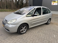 Citroën Xsara Picasso - 1.8i-16V Image APK Airco Trekhaak