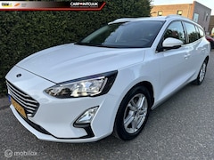 Ford Focus Wagon - 1.0 EcoBoost Titanium Business