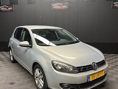 Volkswagen Golf - 1.4 TSI Highline | Navi | Camera | Clima | Nieuwe APK |