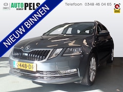 Skoda Octavia Combi - 1.0 TSI Greentech Business Edition Plus Navigatie, Achteruitrijcamera, Xenon, Ledere bekle