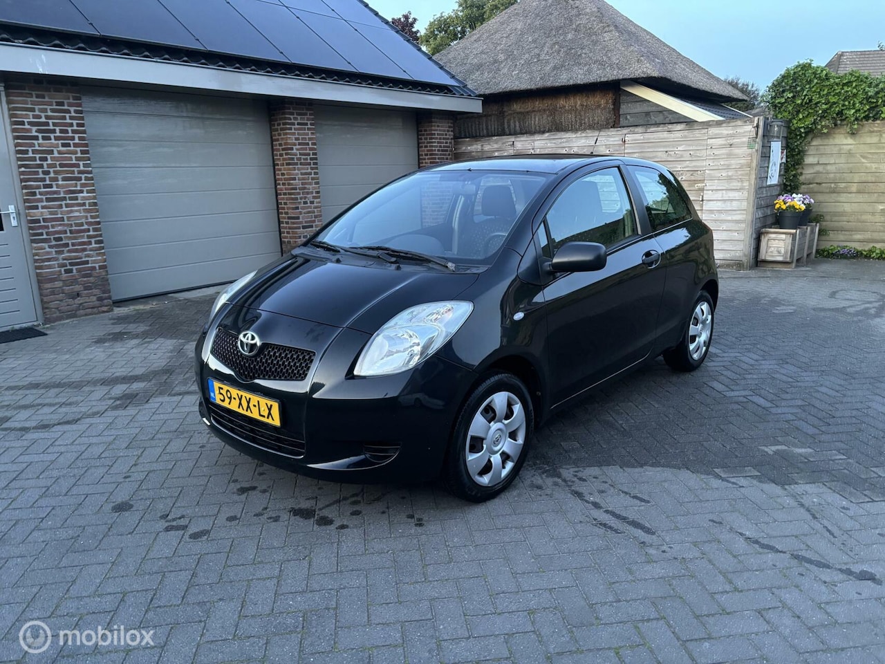 Toyota Yaris - 1.0 VVTi Spirit Airco Apk 03/2026 - AutoWereld.nl