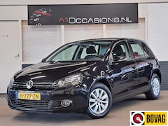 Volkswagen Golf - 1.4 TSI Trendline + NAVI + STOELVERWARMING