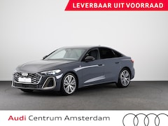Audi A5 Limousine - Edition One 35 TFSI 110 kW / 150 pk 7 ve S-Edition, Tech Plus pakket, optiek pakket zwart,