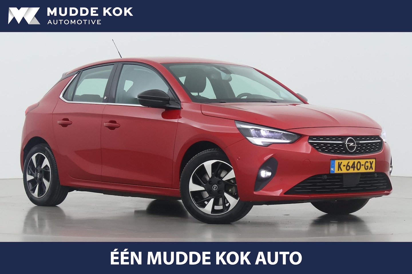 Opel Corsa-e - Elegance 50 kWh | Stoel+Stuurverwarming | Camera | Apple Carplay | BLIS | PDC V+A - AutoWereld.nl