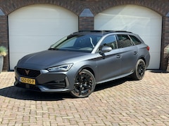 CUPRA Leon Sportstourer - 1.4 TSI eHybrid PHEV FR Business Intense Panorama Carplay LED 245pk