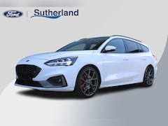 Ford Focus Wagon - 2.3 EcoBoost ST-3 | Panoramadak | Adaptive cruise control | Winter Pack | Camera | Trekhaa