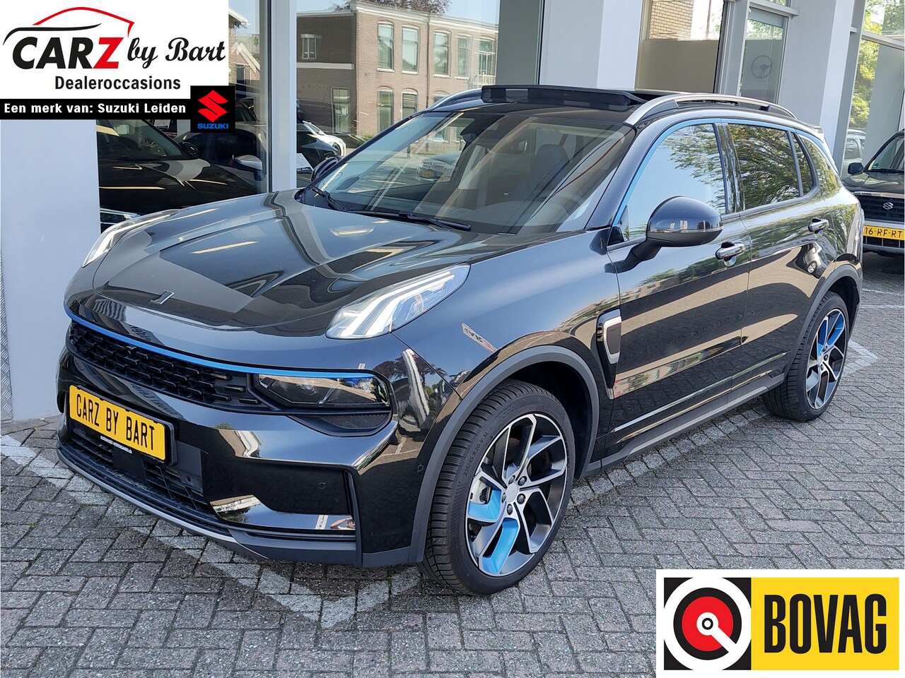 Lynk & Co 01 - 1.5 PHEV Open dak | 360 Camera | Stoelverwarming - AutoWereld.nl