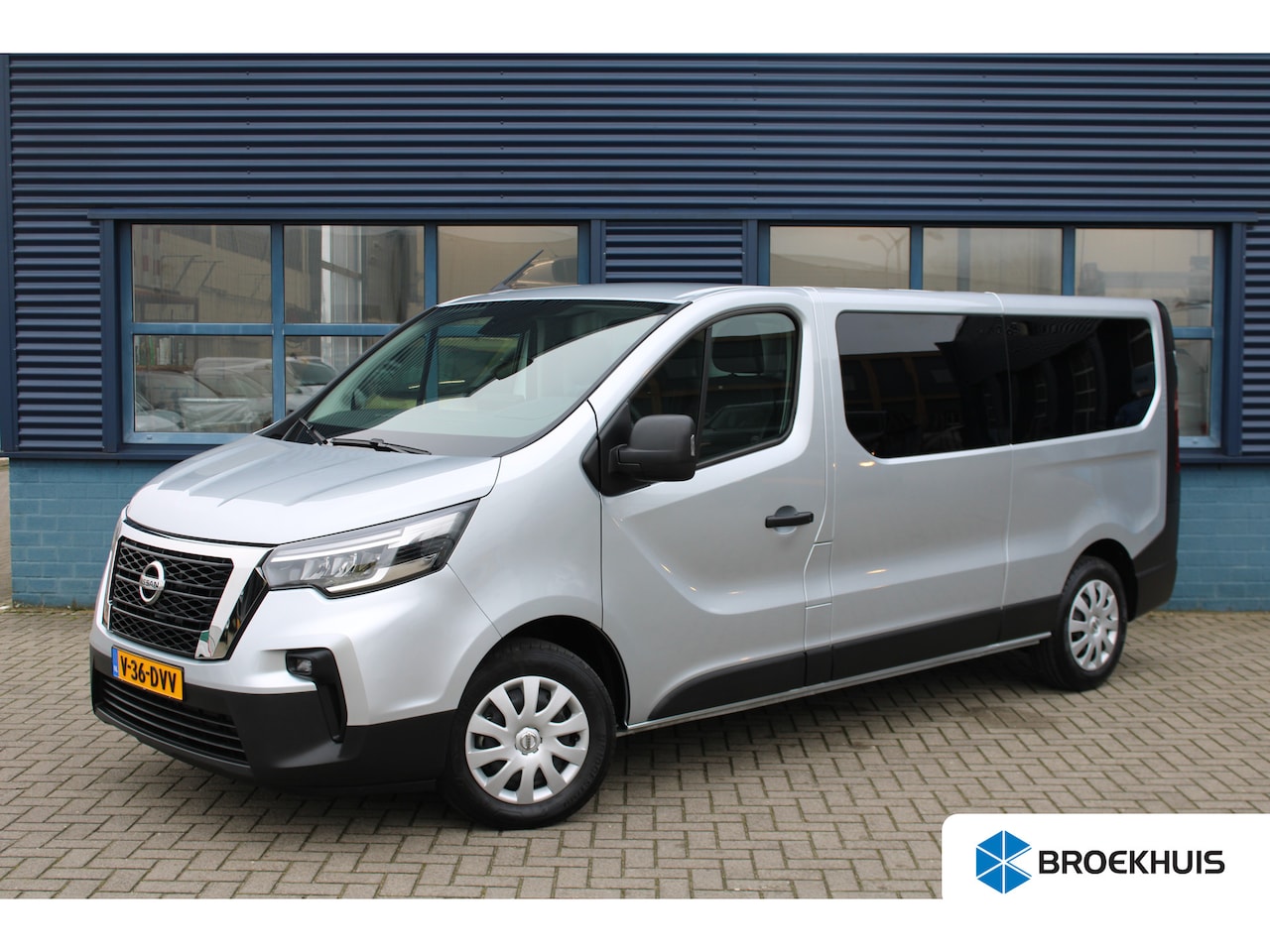 Nissan Primastar - L2 2.0 dCi 130 PK N-Connecta | NAVI BY APP | CAMERA | 2 zitplaatsen rechtsvoor | Apple Car - AutoWereld.nl