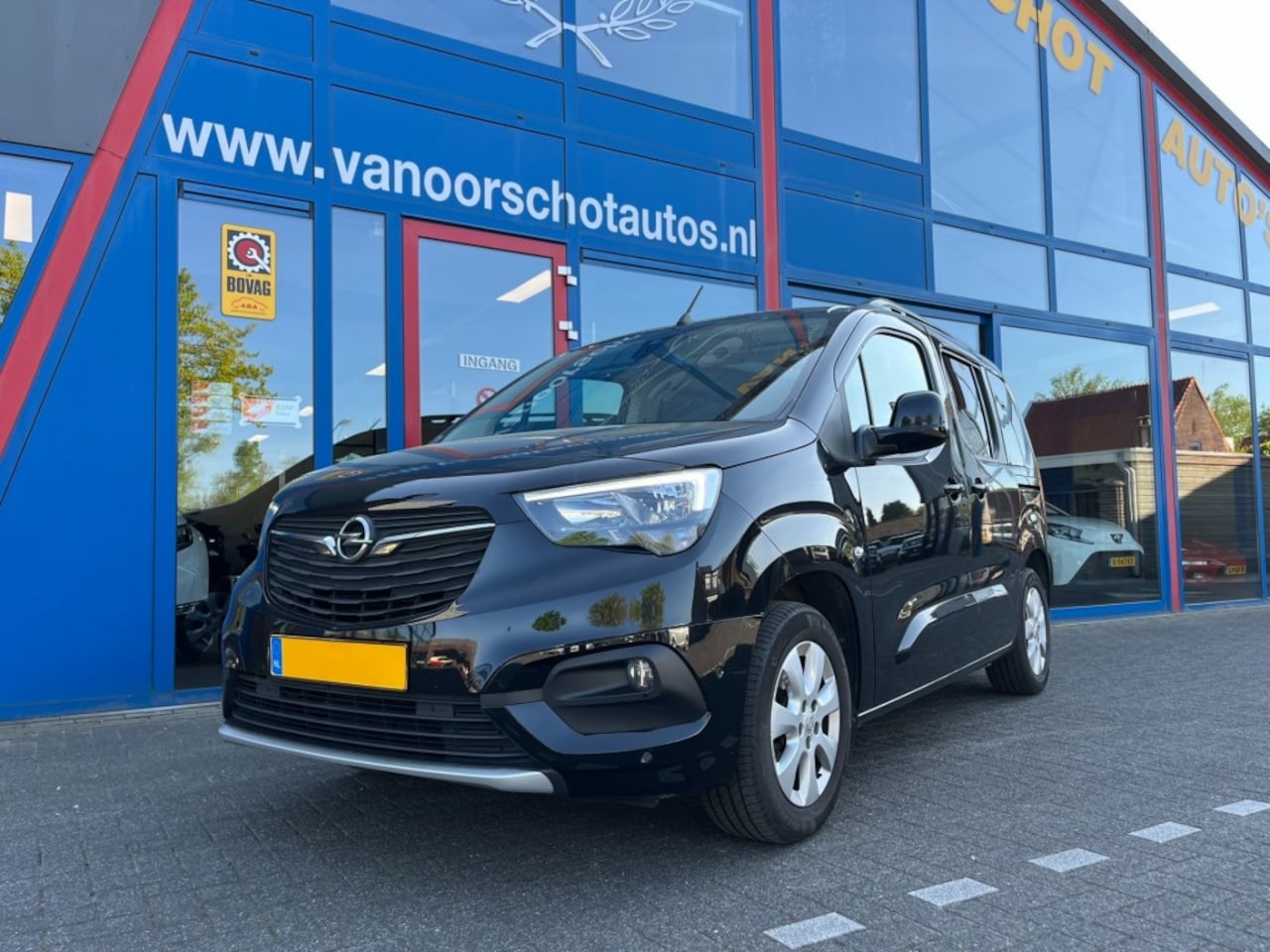 Peugeot Rifter - 1.2 130pk Automaat Panodak Navi Carplay Airco(ECC) - AutoWereld.nl