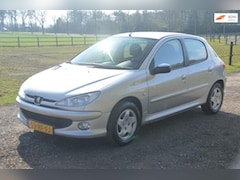 Peugeot 206 - 1.4 Air-line 2 QUIK SILVER EDITION AIRCO
