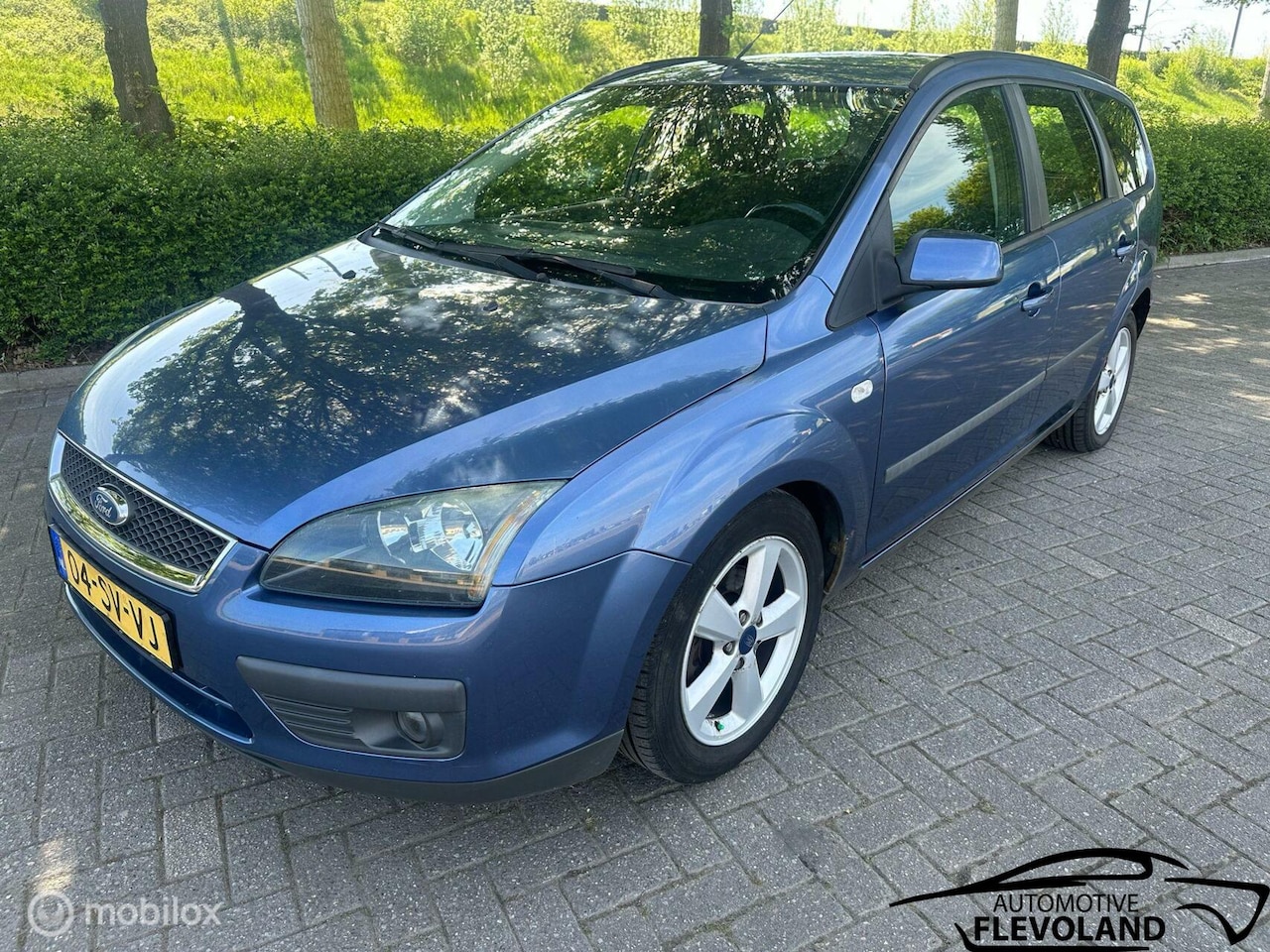 Ford Focus Wagon - 1.6-16V, Airco, Cruise Control, Trekhaak - AutoWereld.nl